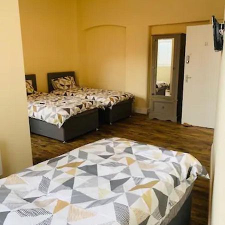 8 Fish Street, Budget City Centre Accomodation 리즈 외부 사진