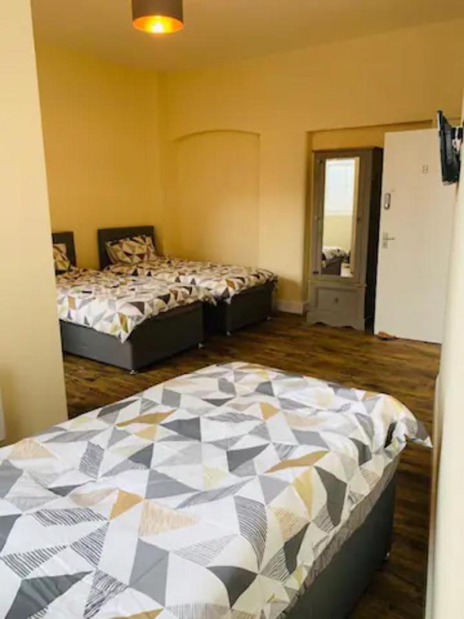 8 Fish Street, Budget City Centre Accomodation 리즈 외부 사진